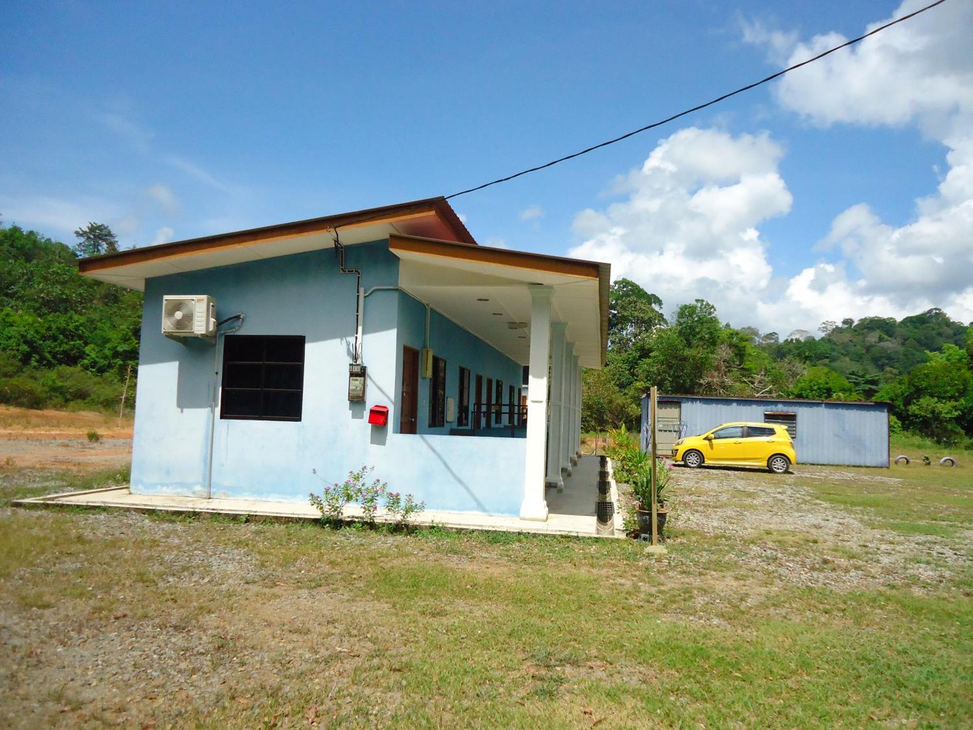 D'Pinggir Guest Room Kuala Tahan Exterior foto